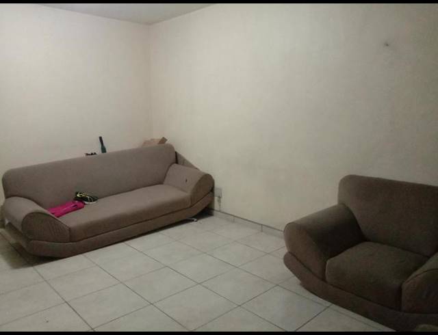 3 BEDROOM APARTMENT FOR SALE IN SUNNYSIDE